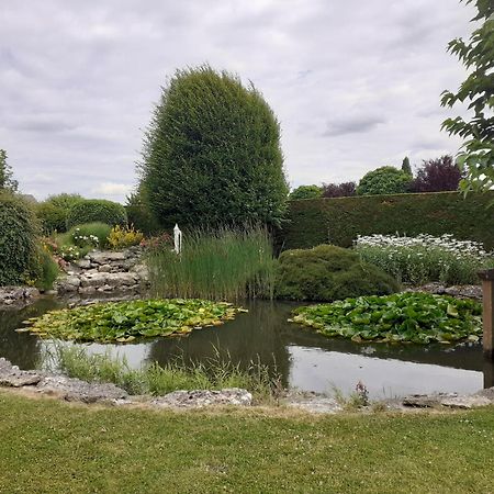 Le Plan D'Eau Villa Civray-de-Touraine Luaran gambar