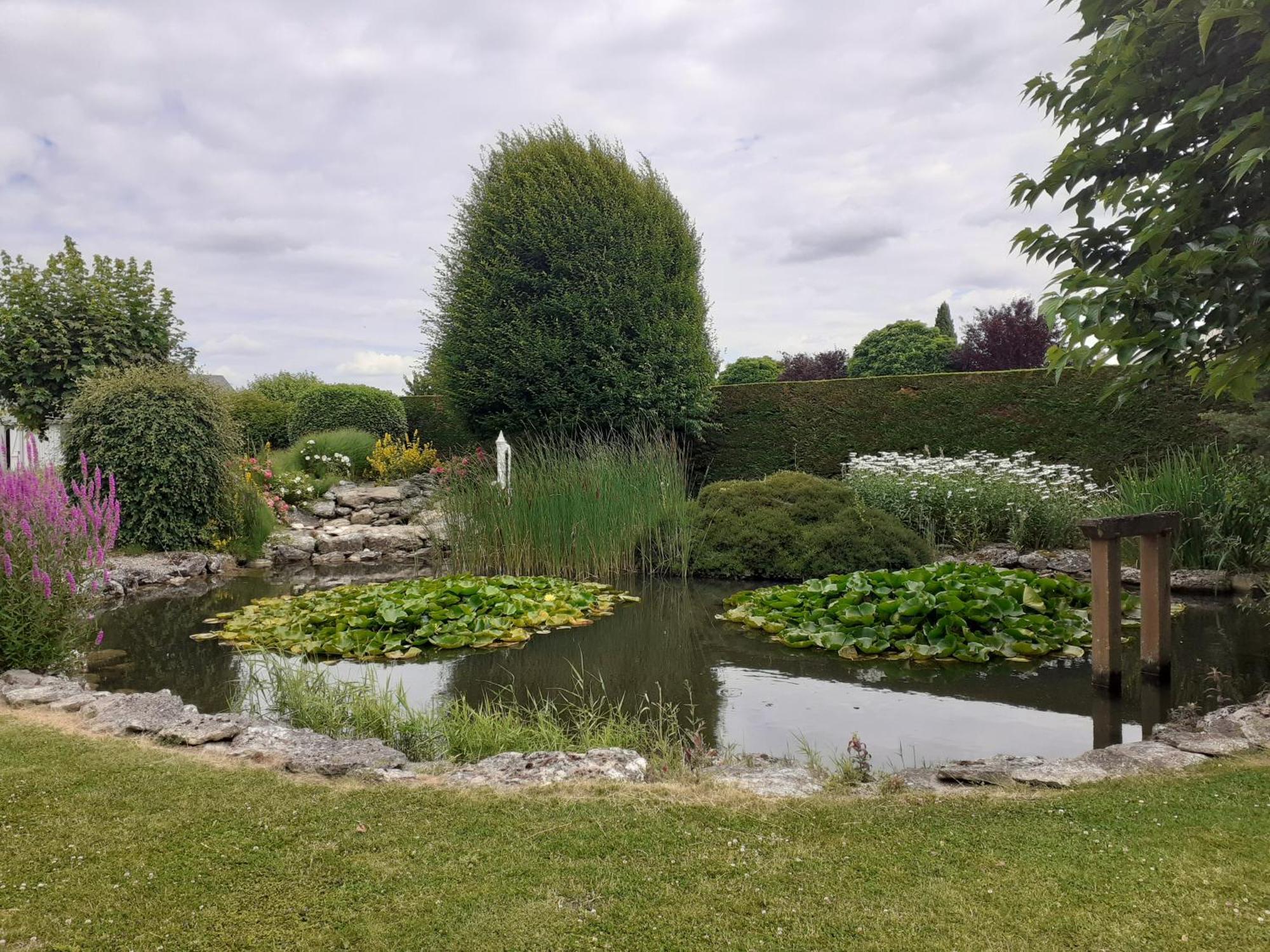 Le Plan D'Eau Villa Civray-de-Touraine Luaran gambar
